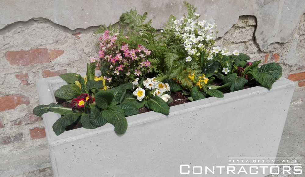 Skrzynki betonowe na kwiaty